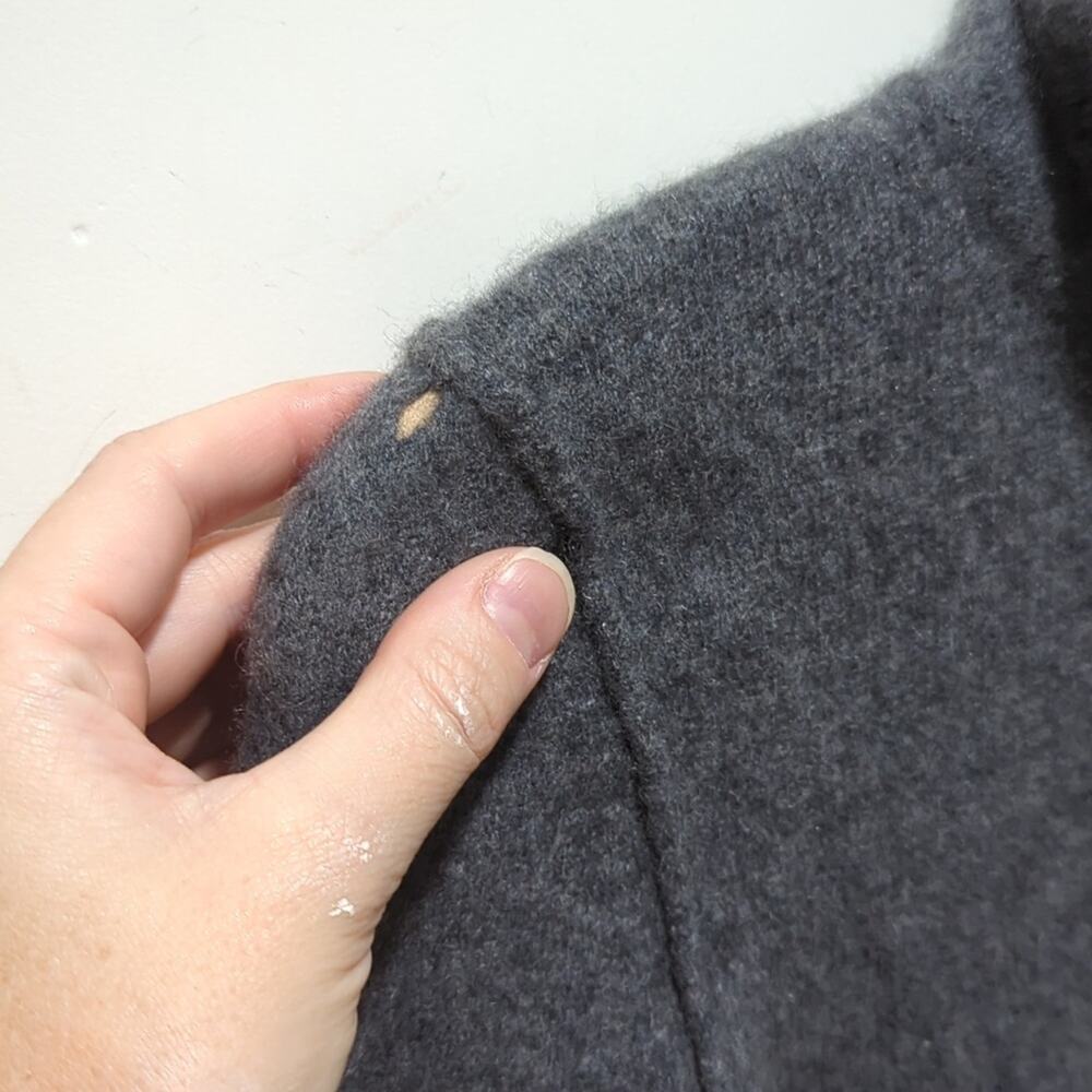 AQUA Cashmere Grey Turtleneck Sweater Women's Size S Charcoal Grey 100% Cashmere - Picture 6 of 8